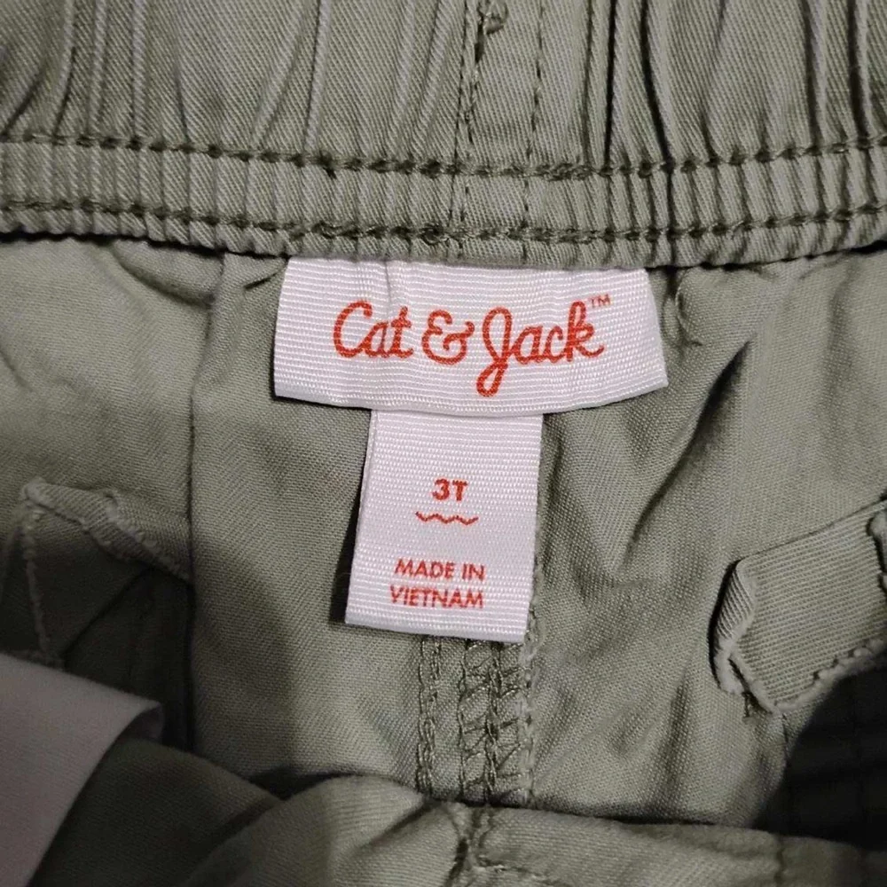 Cat & Jack Toddler Khaki Shorts Size 3T Elastic Waist Pull-On Chino Shorts
